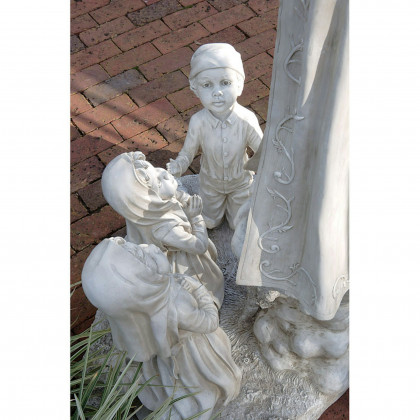 Toscano Our Lady of Fatima Religious Statue - Grande