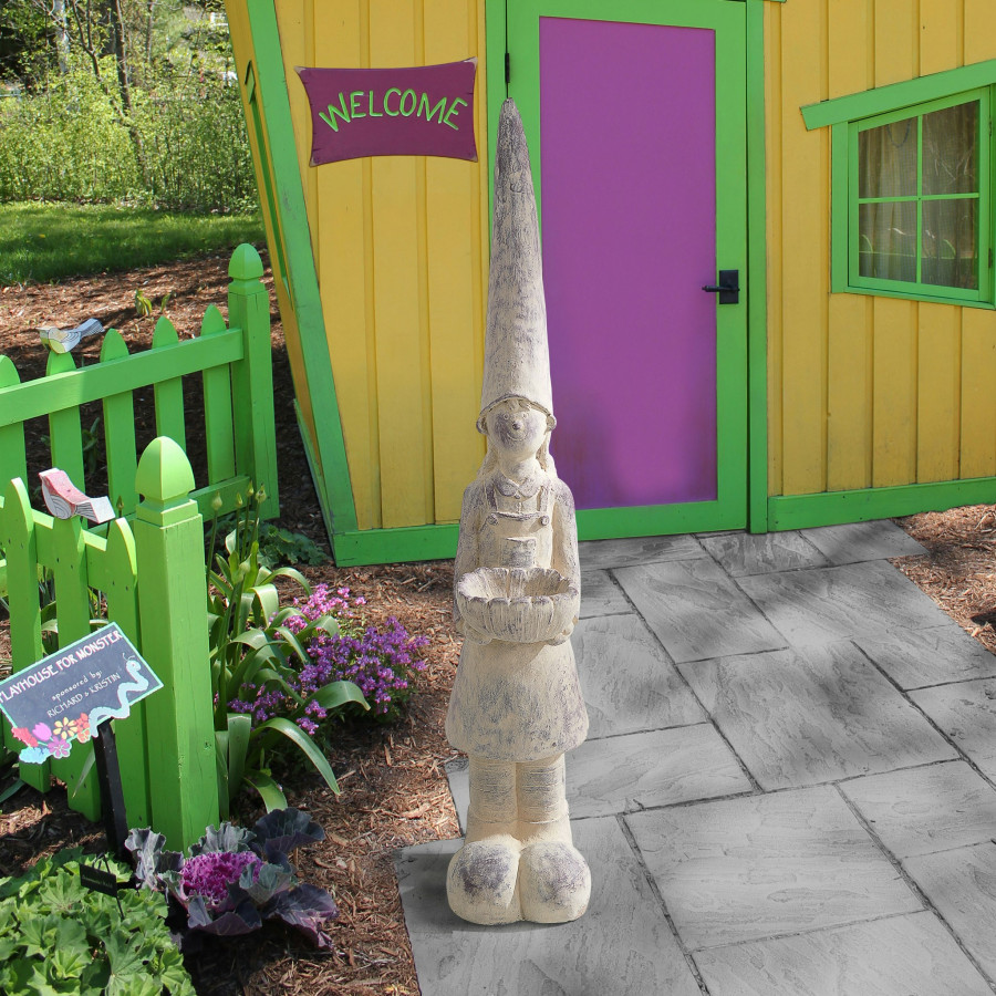 Toscano Netherland Knothole Gang Gnome Statue - Gerda