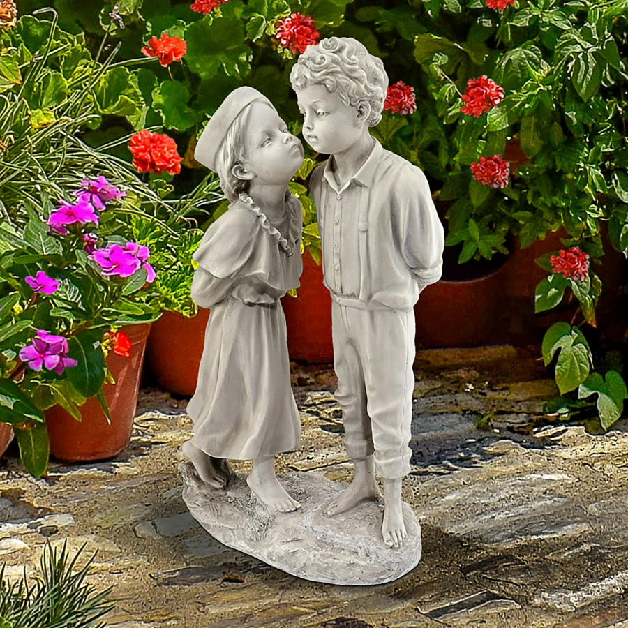 Toscano - Love First Kiss Children Garden Statue