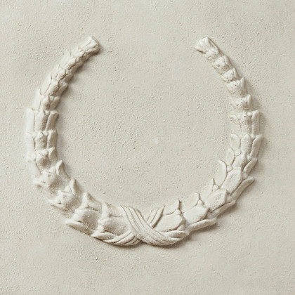 Toscano - Laurel Sculptural Plinth Base