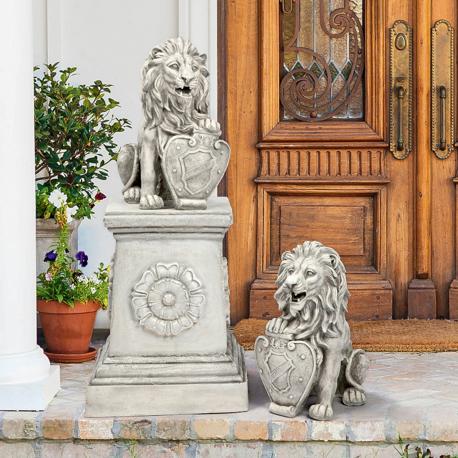 Toscano - Set of 2 Roaring Beasts of Castello di Rocca Lion Sentinel Statues