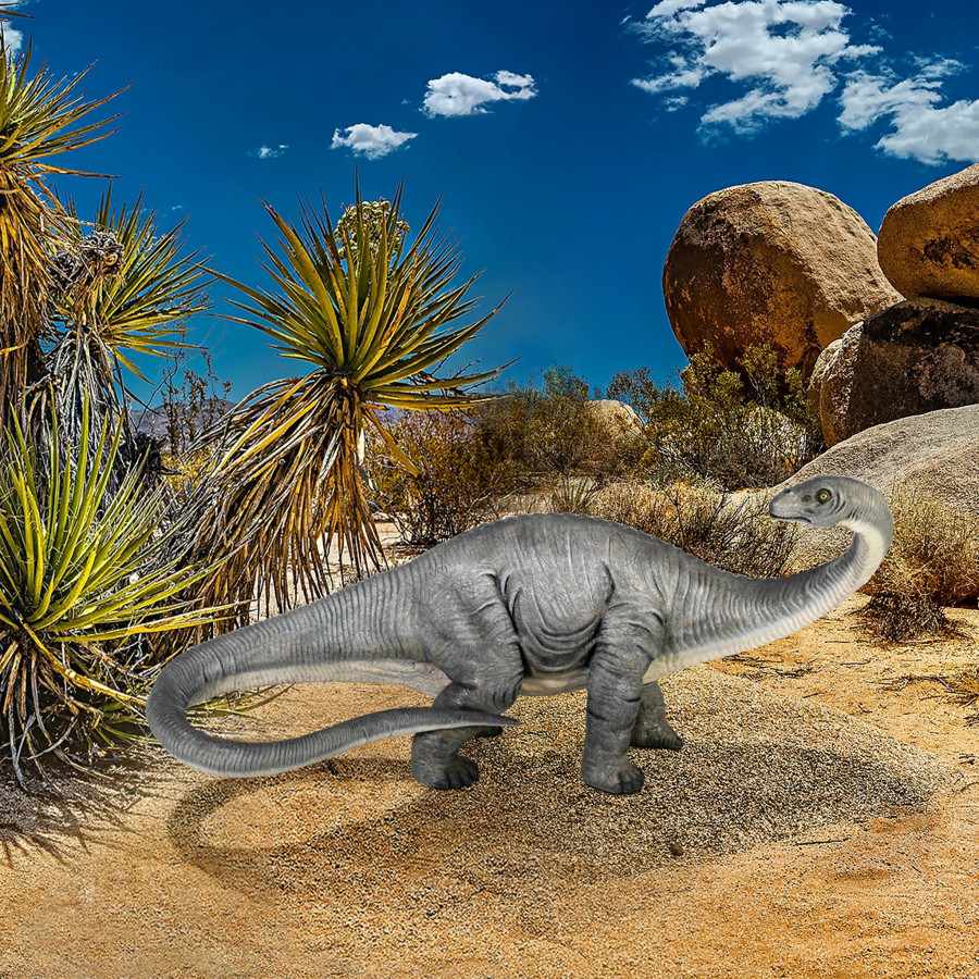 Toscano - Apatosaurus Scaled Dinosaur Statue