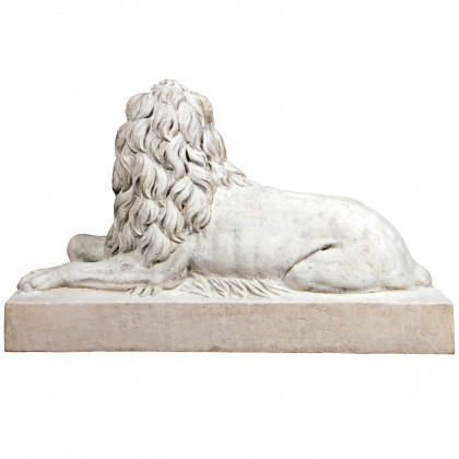 Toscano Castle Courtyard Lion Sentinel Statue - Head Right