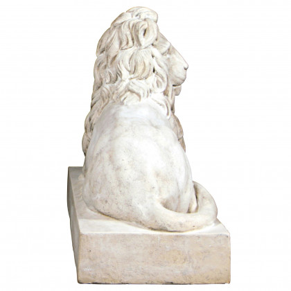 Toscano Castle Courtyard Lion Sentinel Statue - Head Right