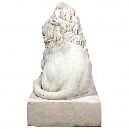 Toscano Castle Courtyard Lion Sentinel Statue - Head Left