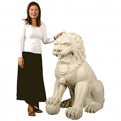 Toscano Grand Palace Chinese Lion Foo Dog Statue - Male