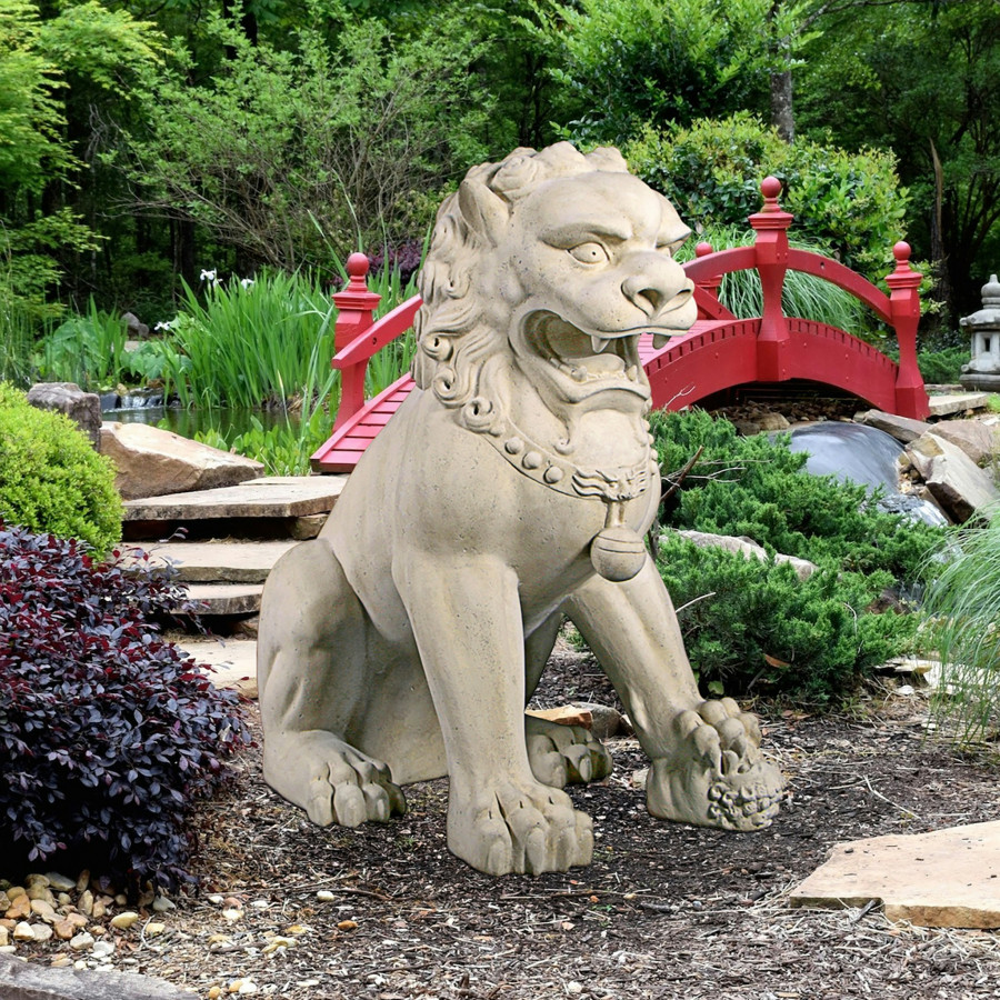 Toscano Grand Palace Chinese Lion Foo Dog Statue - Female