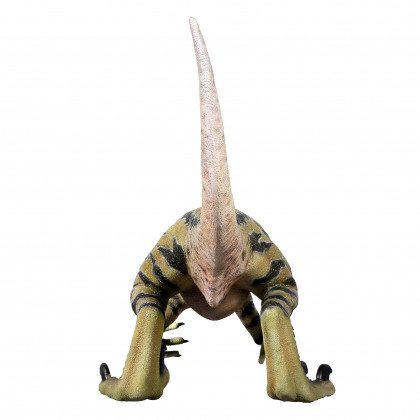 Toscano - Razor Beak Vicious Velociraptor Jurassic Dinosaur Statue
