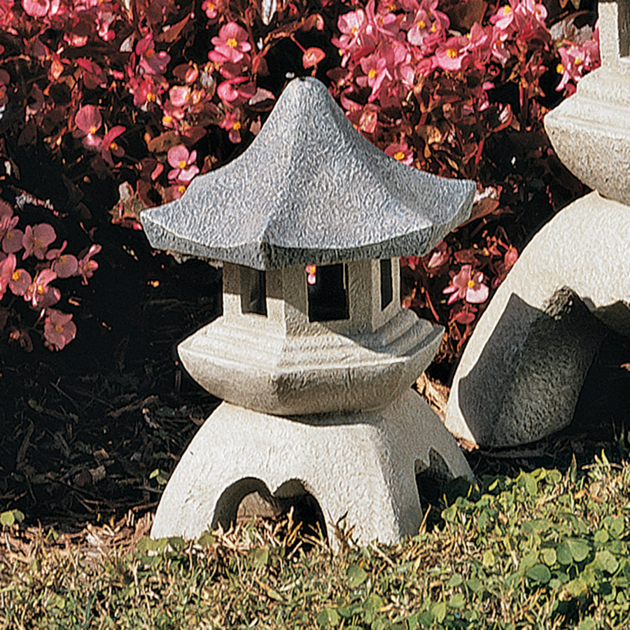 Toscano - Asian Temple Pagoda Lantern Statue