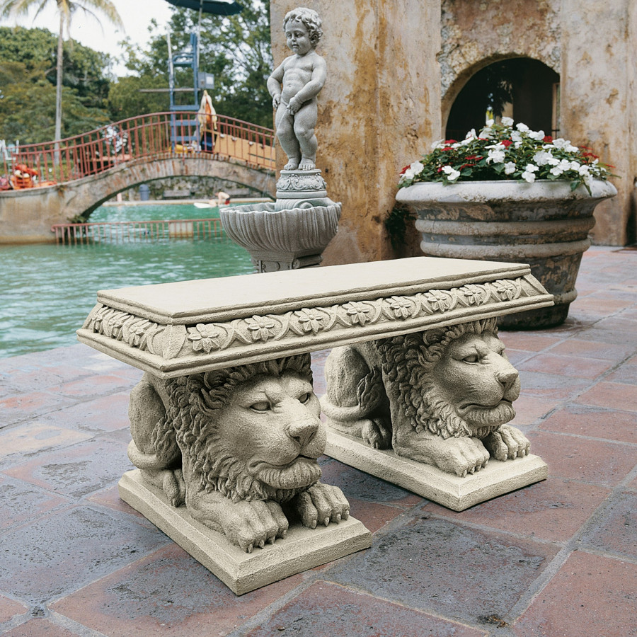 Toscano - Grand Lion of Saint John Square Sculptural Bench