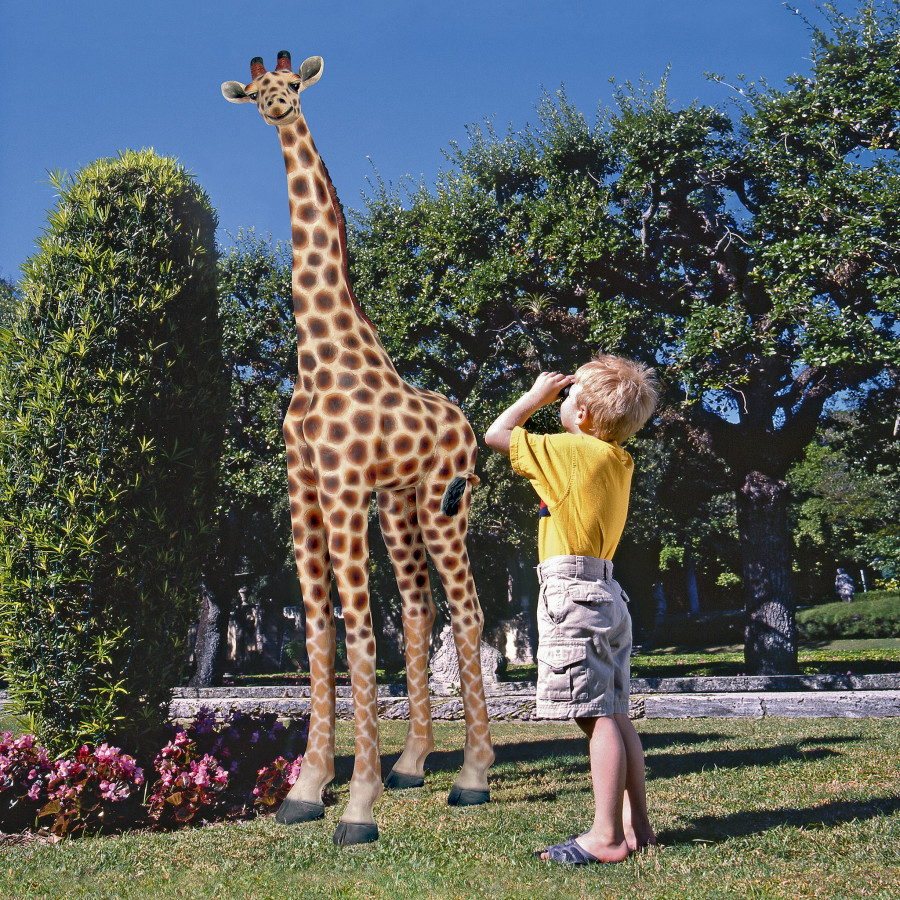 Toscano - Mombasa the Garden Giraffe Statue