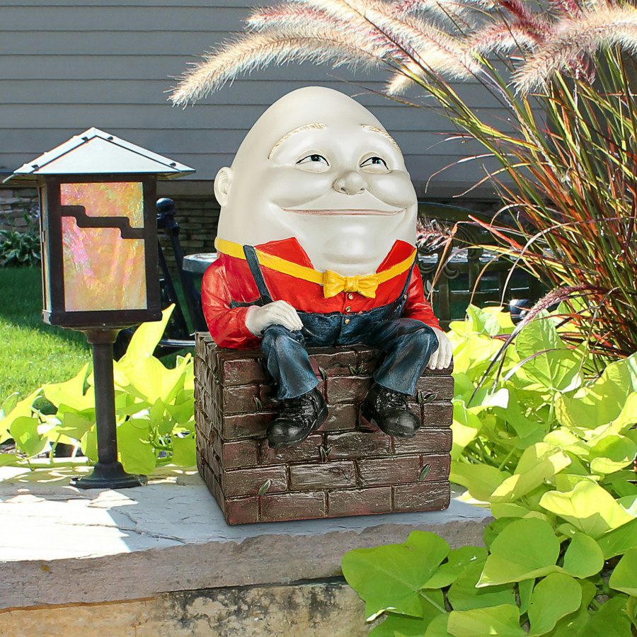 Toscano - Humpty Dumpty Nursery Rhyme Egg Statue
