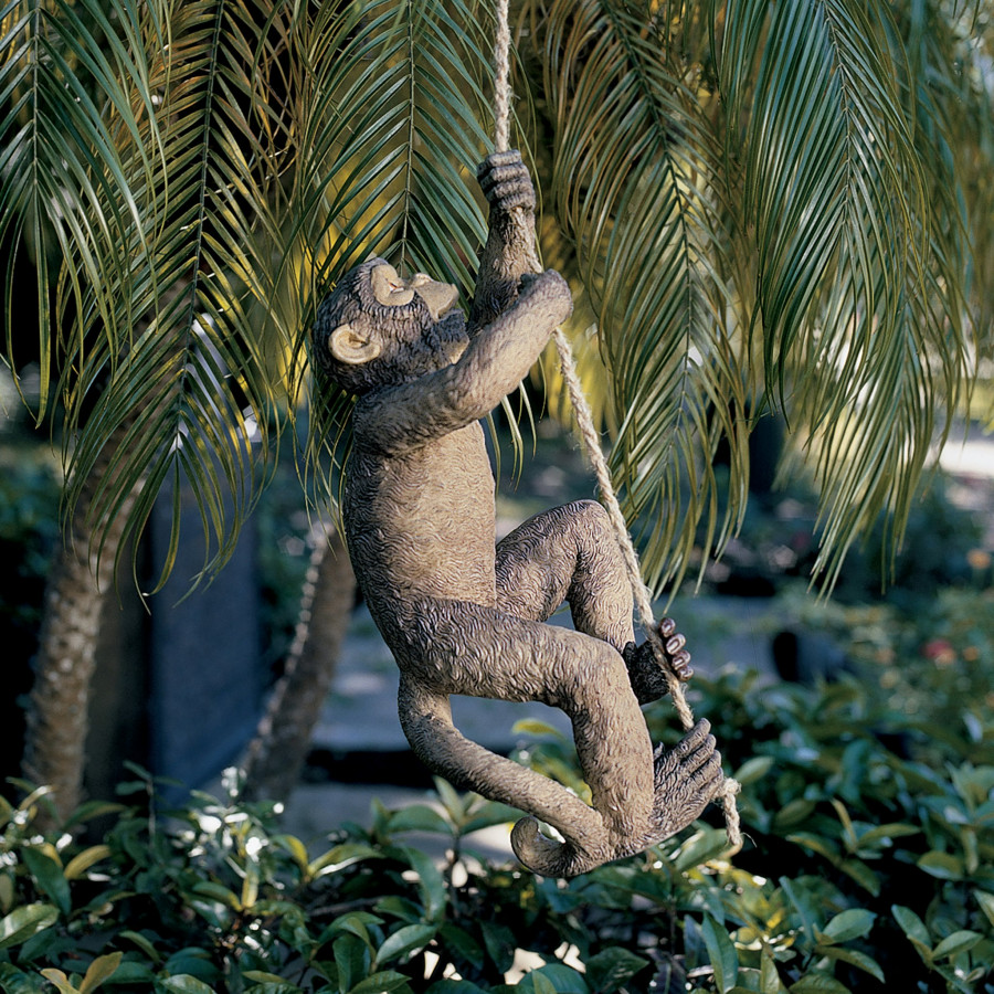 Toscano - Makokou the Climbing Monkey Statue