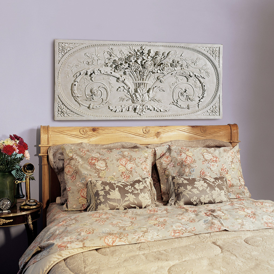 Toscano - Le Bouquet Grand Frieze Wall Sculpture