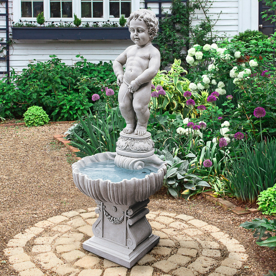 Toscano - The Peeing Boy of Brussels Sculptural Fountain with Plinth Base