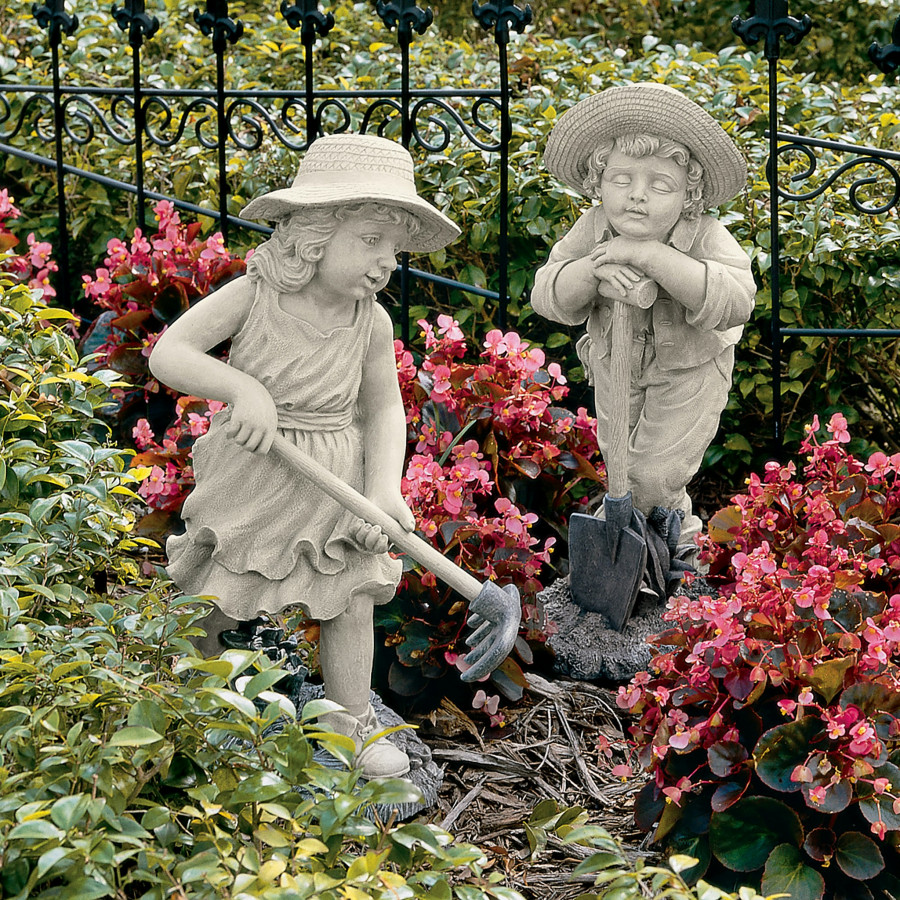 Toscano - Set of 2 Young Gardener Rebecca and Samuel Statues