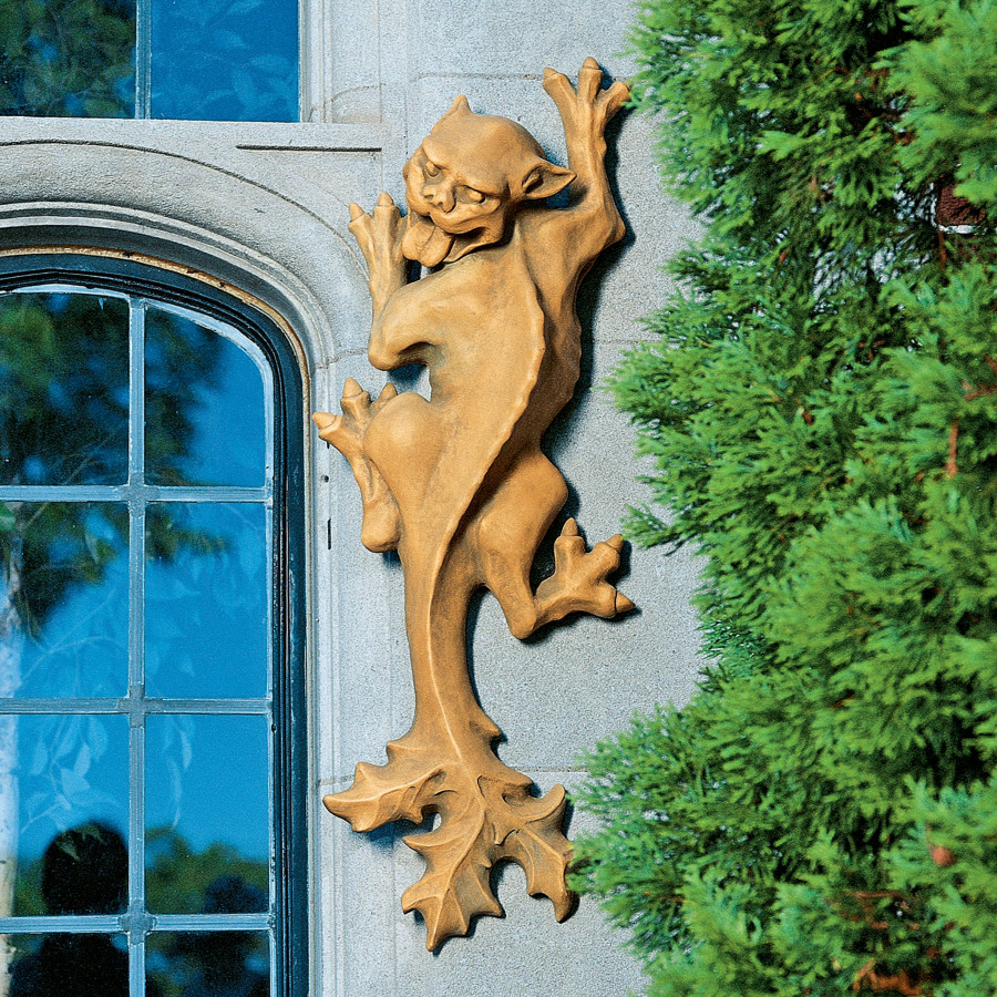 Toscano - Catgoyle on the Loose Gargoyle Wall Sculpture