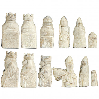 Toscano - Isle of Lewis Chess Set with Board