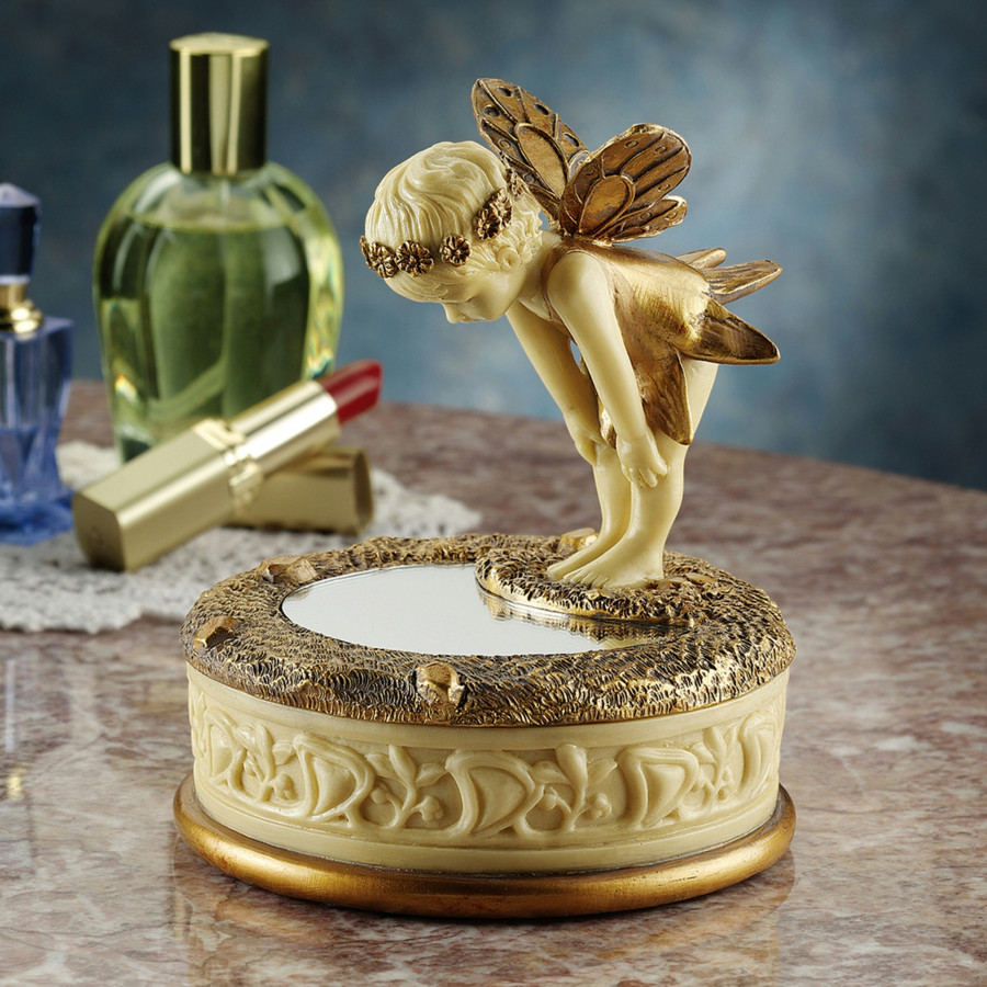 Toscano - A Pondering Fairy Collectible Box in Ivory/Gold
