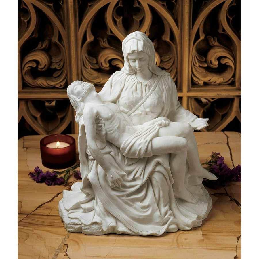 Toscano - Pieta Statue