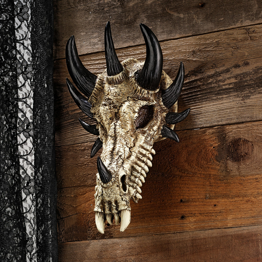 Toscano - Manchester Dragon Bones Sculptural Skull Wall Trophy