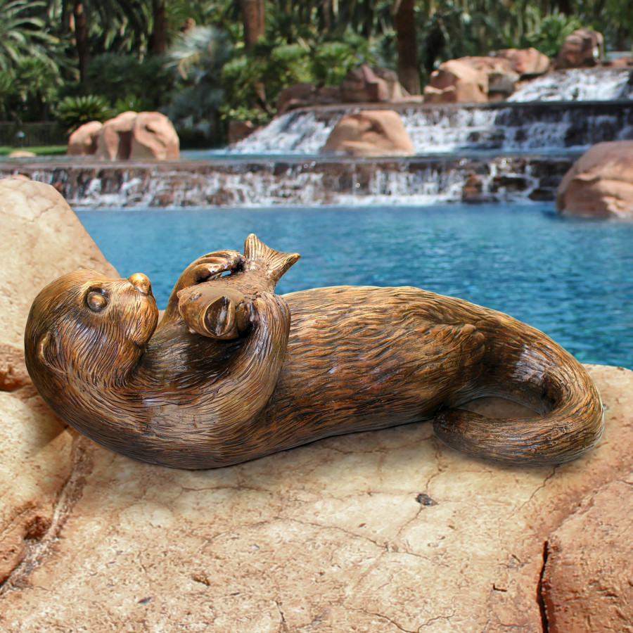 Toscano - Lazy Otter with Fish Garden Statue