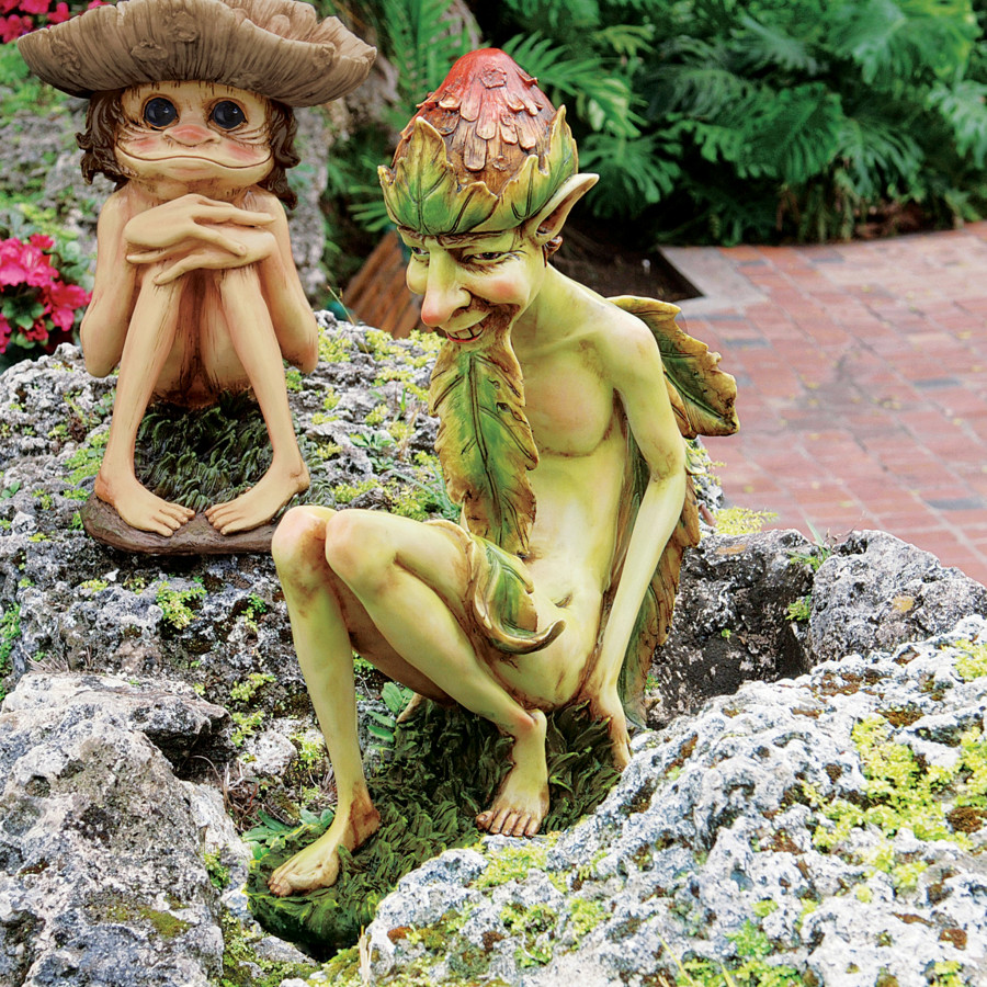 Toscano - Theodor the Garden Troll Statue