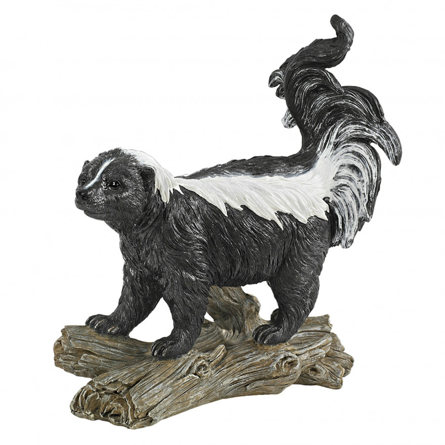 Toscano - Stinky the Striped Skunk Statue
