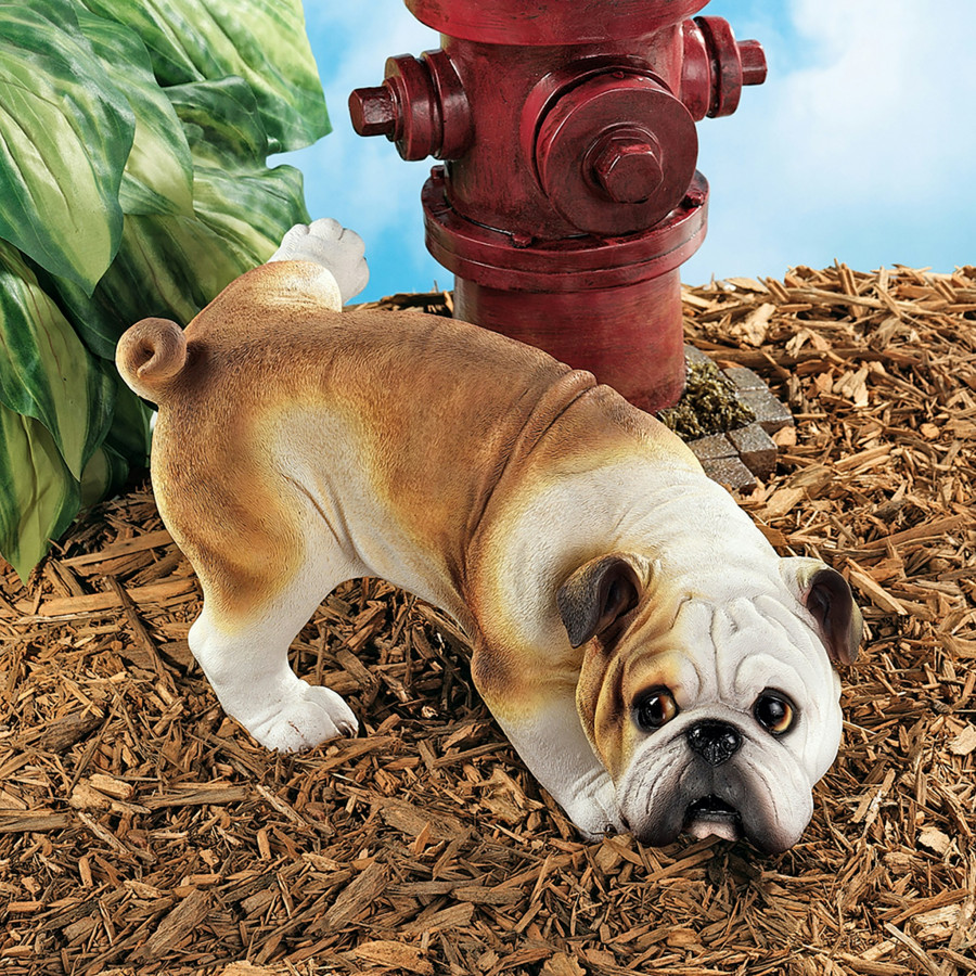 Toscano - Good Dog Gone Bad Peeing English Bulldog Statue
