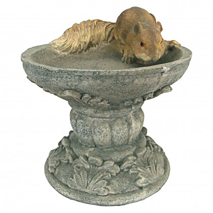 Toscano - Hunterthe Woodland Squirrel Statue
