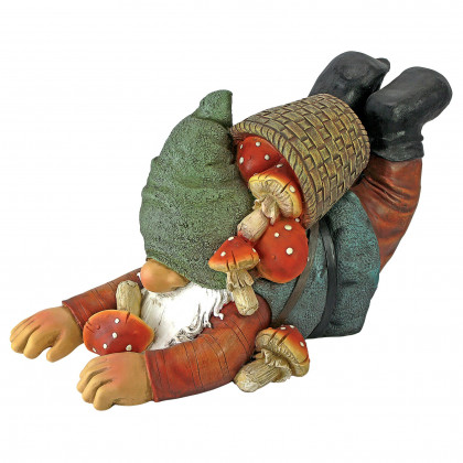 Toscano - Clumsy Karl the Mushroom Hunter Gnome Statue