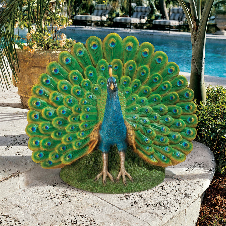 Toscano - Peacock Plumage Garden Statue