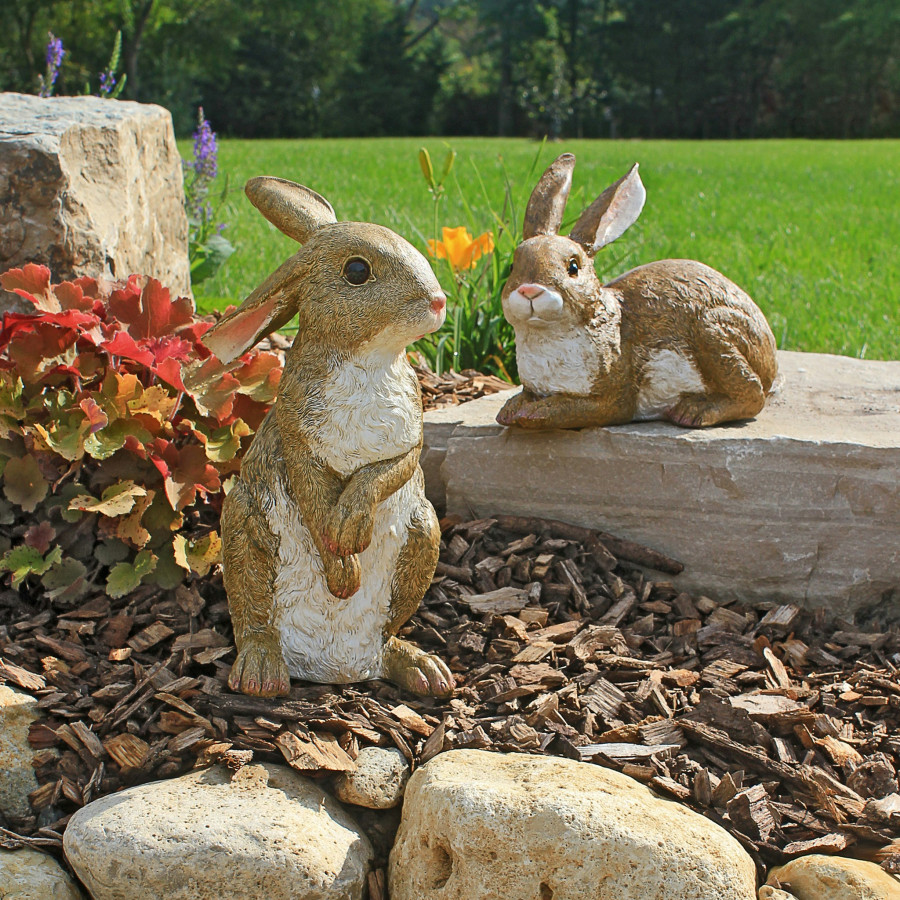 Toscano - Set of 2 Bashful and Hopper Garden Bunnies Collection