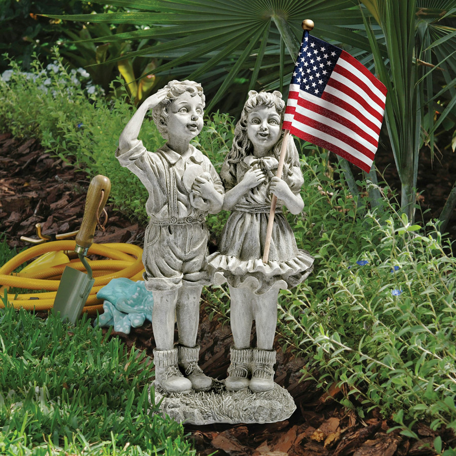 Toscano - Patriotic Flag Children Statue