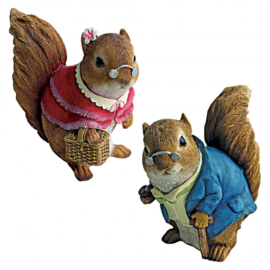 Toscano - Set of 2 Grandmother and Grandfather Squirrel Statues