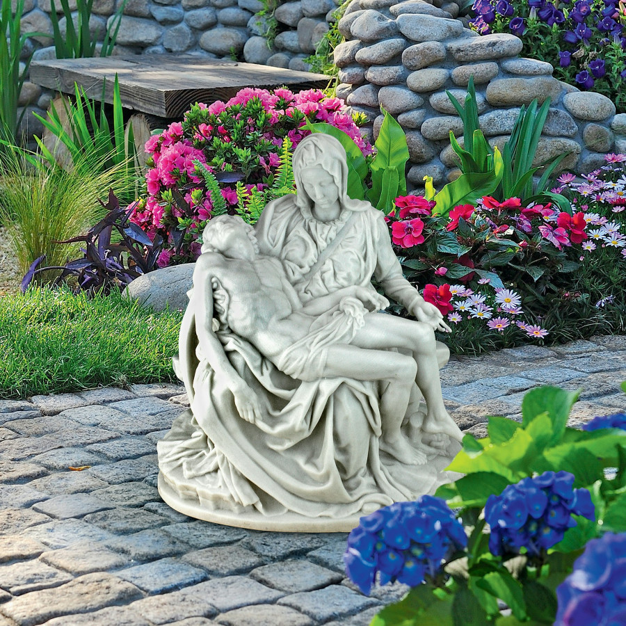 Toscano Pieta Grande Statue