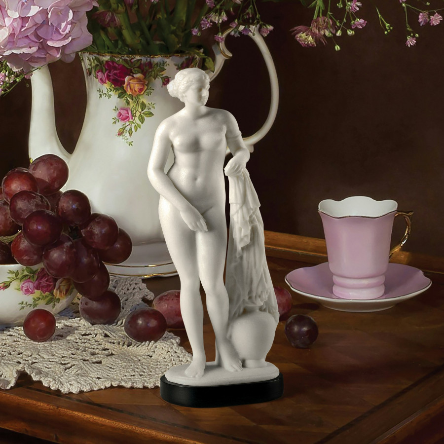 Toscano - Aphrodite of Knidos Bonded Marble Resin Statue