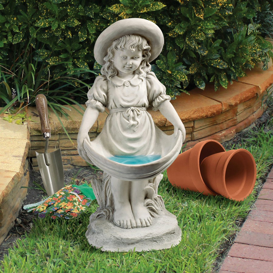 Toscano - Sophie in her Sundress Statue