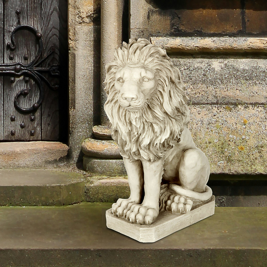 Toscano - Mansfield Manor Lion Sentinel Statue