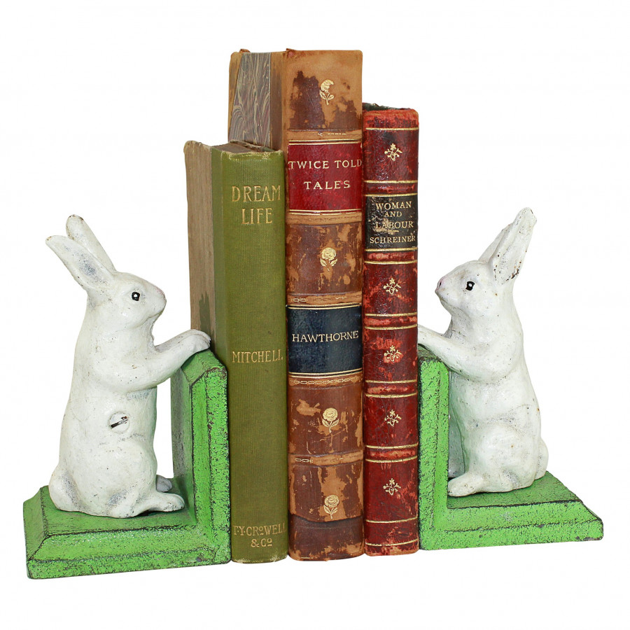Toscano - Bookworm Bunny Rabbits Sculptural Bookend Pair in Cast Iron
