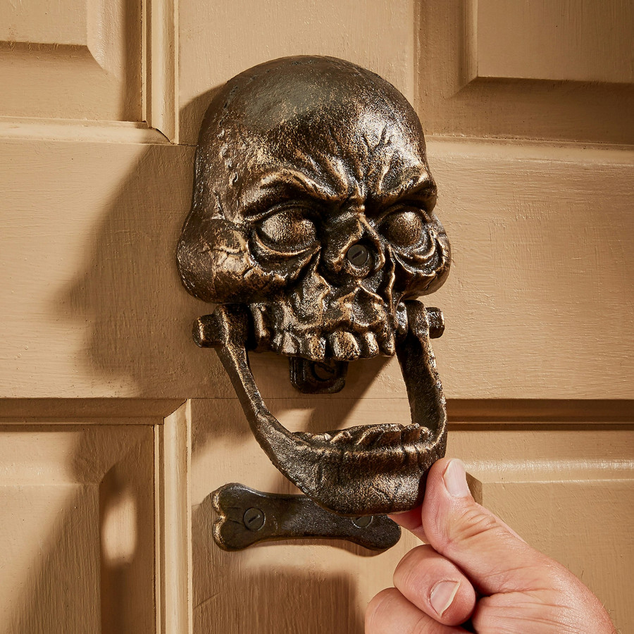 Toscano - Knock-Jaw Skull Medium Door Knocker