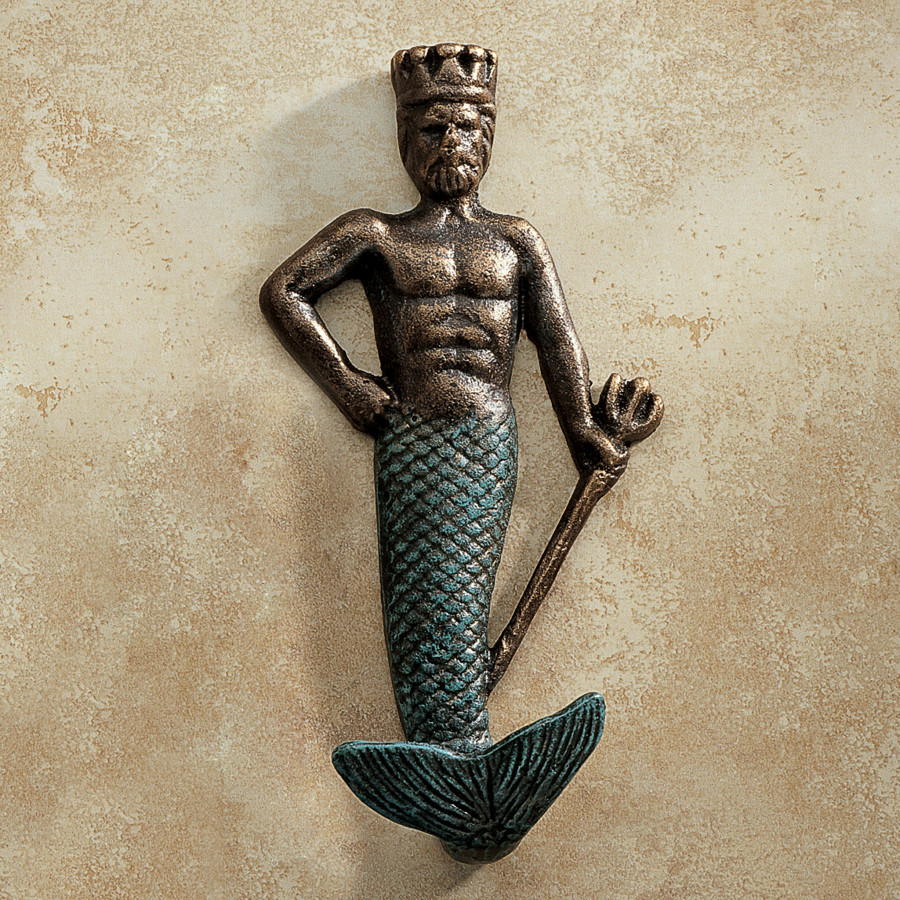 Toscano - Neptune Hook in Foundry Cast Iron