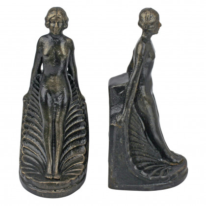 Toscano - Elyse Bookend Pair in Cast Iron