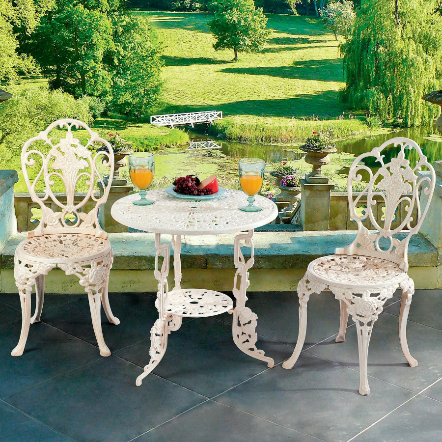 Toscano - Set of Villa Ravello Rose Garden Table and 2 Chairs