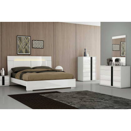 Whiteline - Kimberly Chest Of Drawers in White
