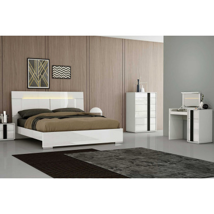 Whiteline - Kimberly Vanity Dresser in White