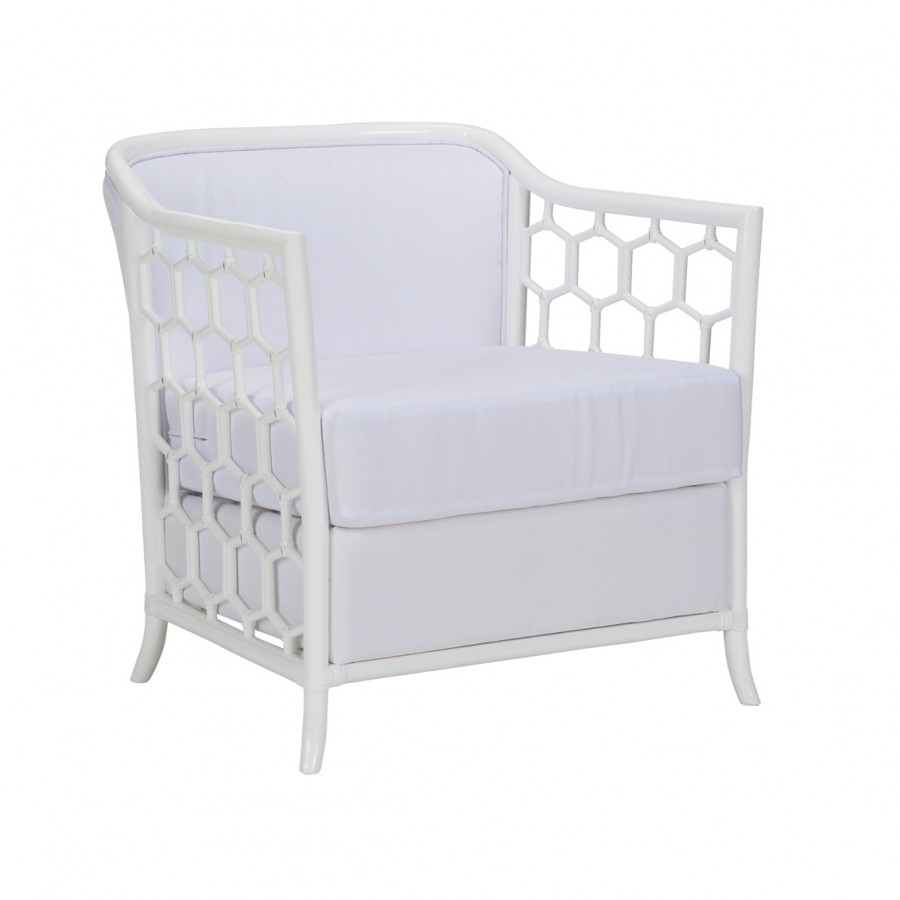 Wildwood - Cefalu Lounge Chair in White, Rattan