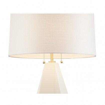 Wildwood - Zara Table Lamp in Off White/Antique Brass, Wood