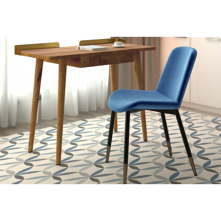 Worldwide - Anand Desk