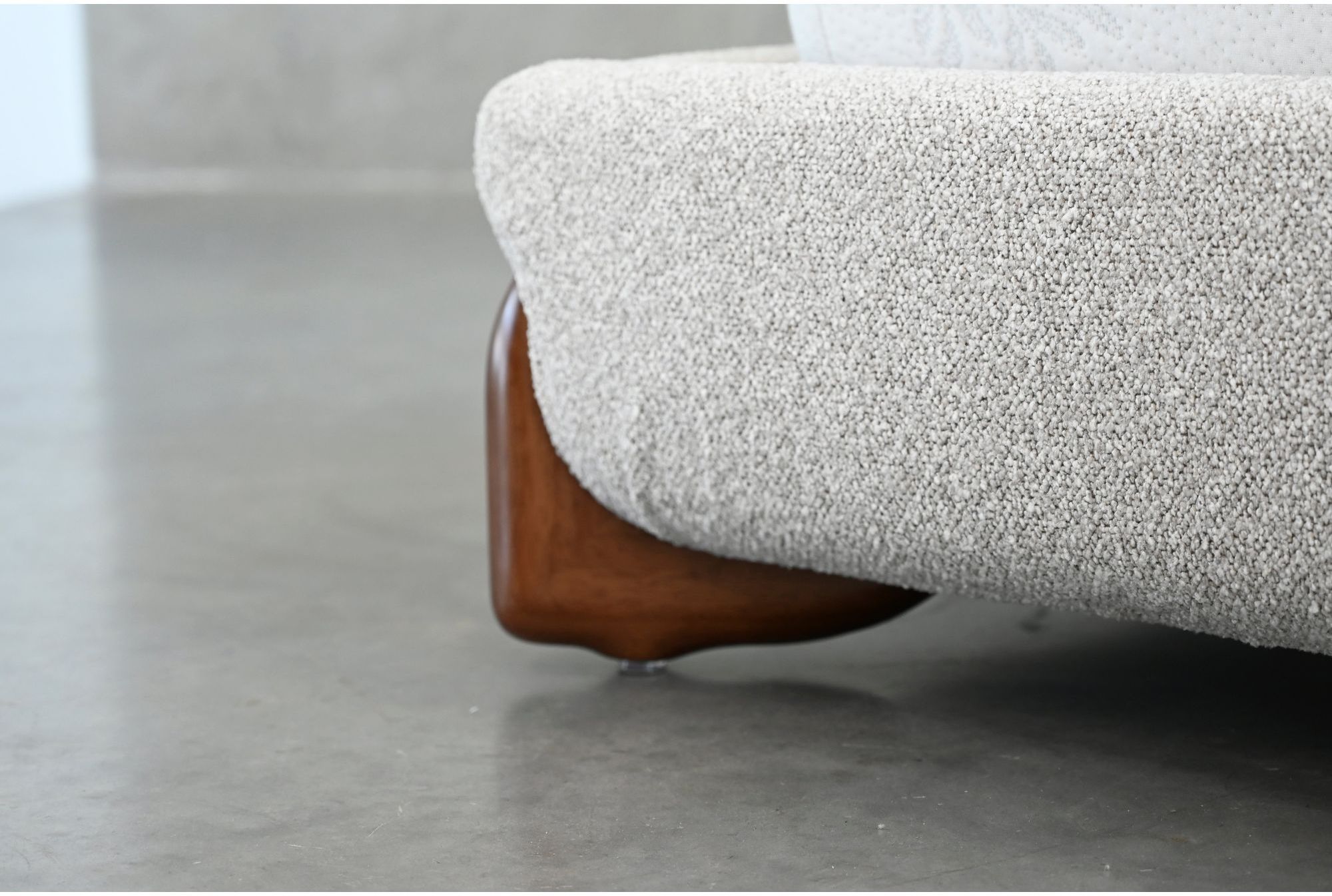 Mobital - Mesa Upholstered Bed